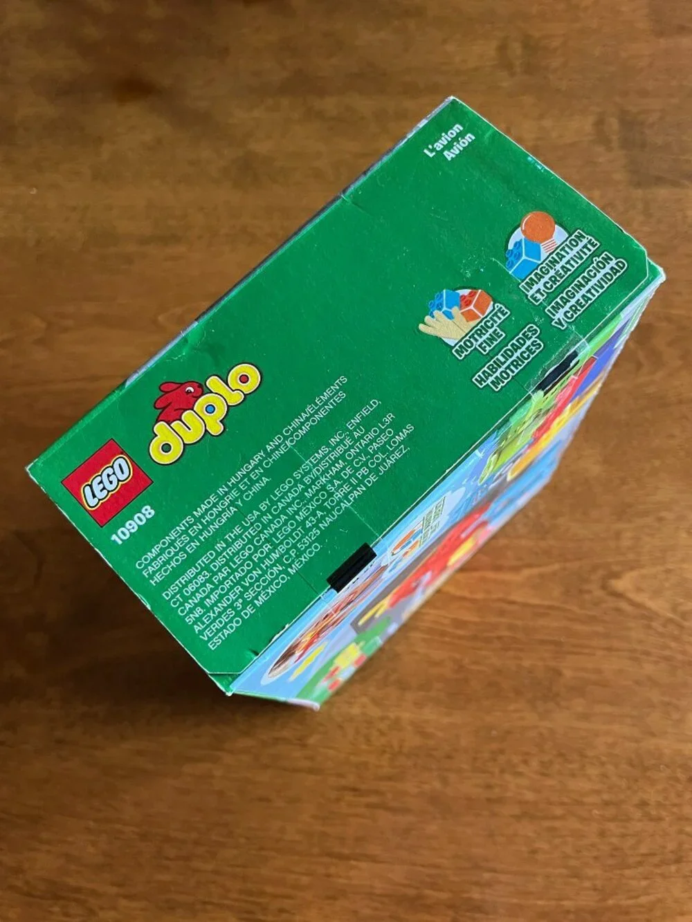 Duplo airplane set 10908 NIB - Picture 5 of 11